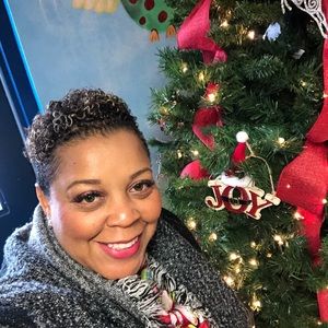 Meet your Posher, Camille